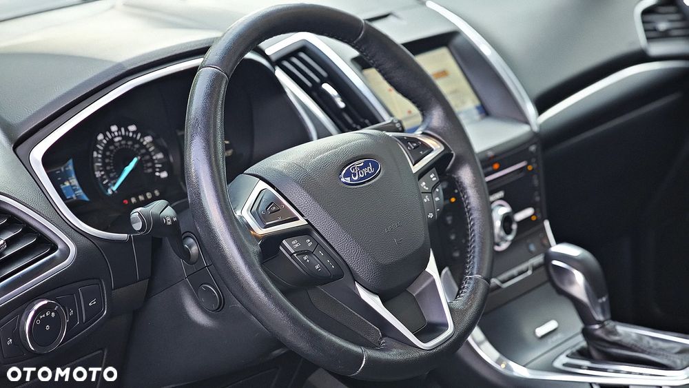 Ford Edge - 36