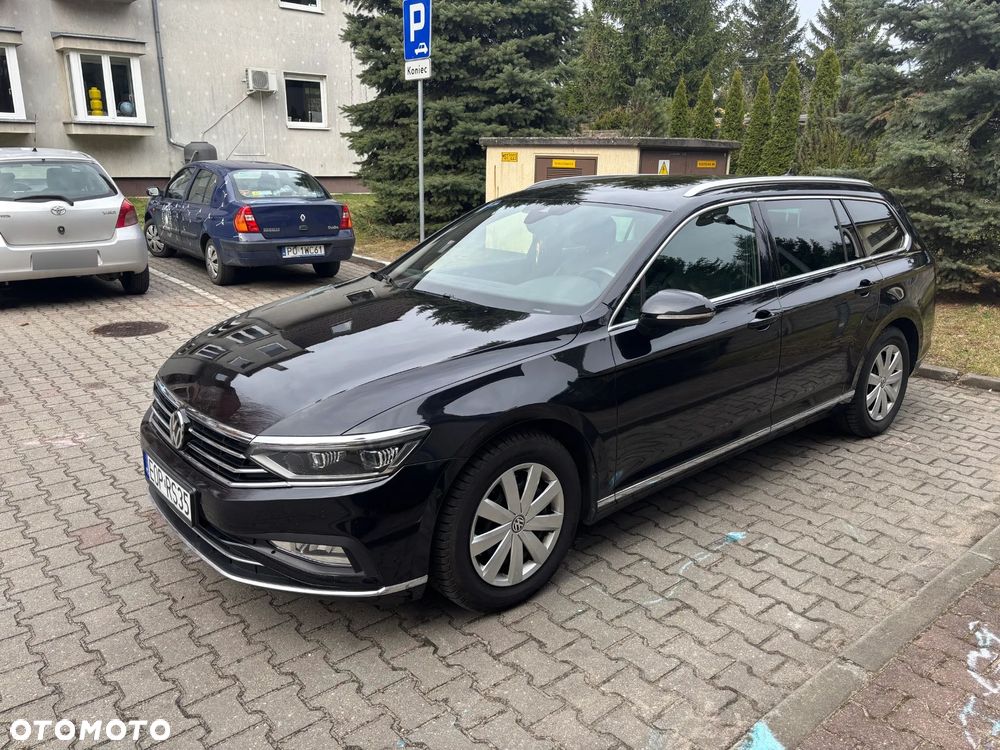 Volkswagen Passat 2.0 TDI SCR DSG Elegance - 1