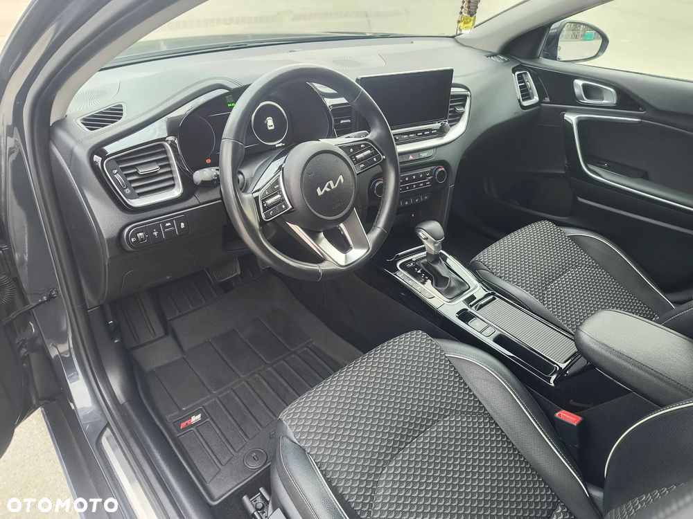 Kia XCeed 1.5 T-GDI Business Line DCT - 6