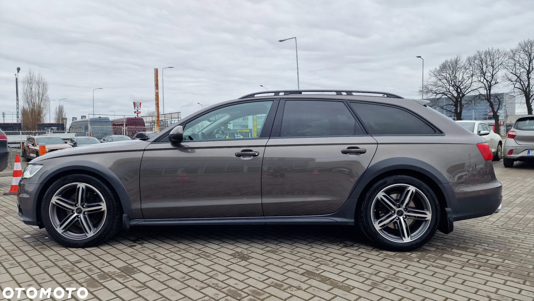 Audi A6 Allroad 3.0 TDI Quattro S tronic - 26
