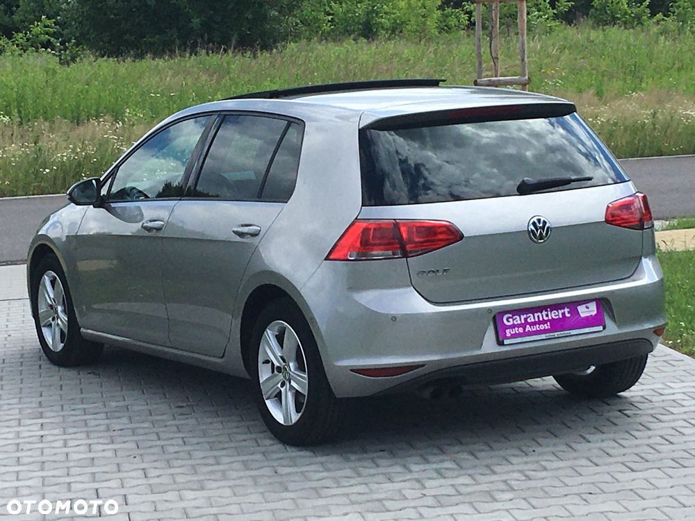 Volkswagen Golf - 19