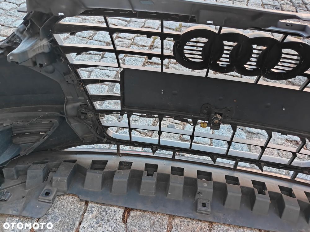Zderzak przedni Audi A3 8V Sportback 3D Przód Atrapa Grill Halogeny LB9Y - 32
