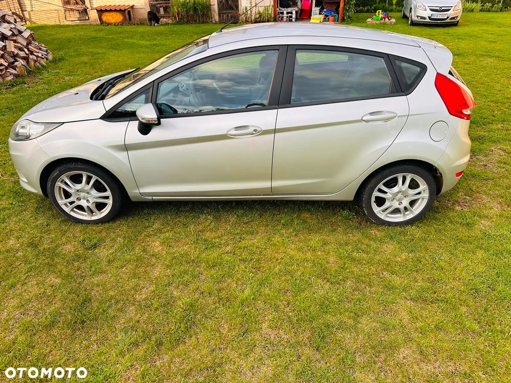 Ford Fiesta 1.4 Autom Trend - 1