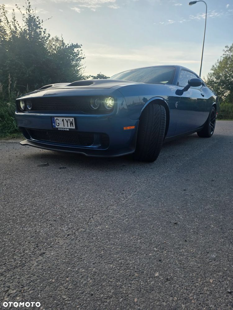 Dodge Challenger 6.2 Hellcat - 3