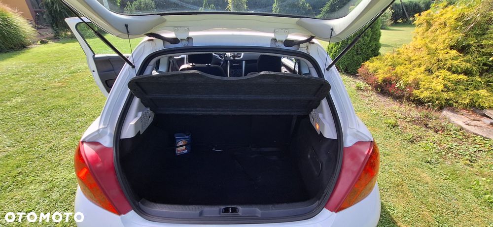 Peugeot 207 1.4 16V Trendy - 12