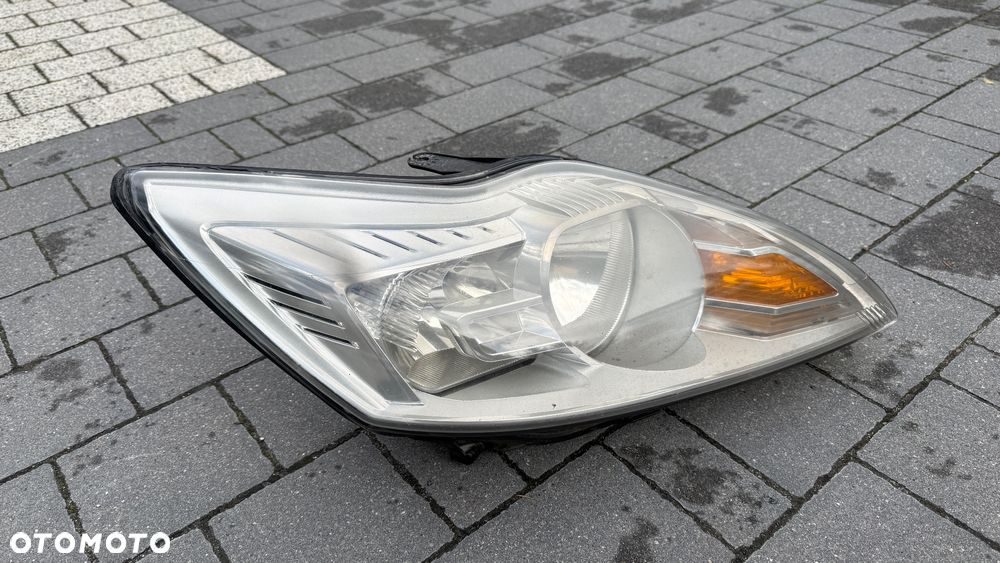 FORD FOCUS MK2 Lift LAMPA PRAWA PRZÓD Reflektor prawy - 2