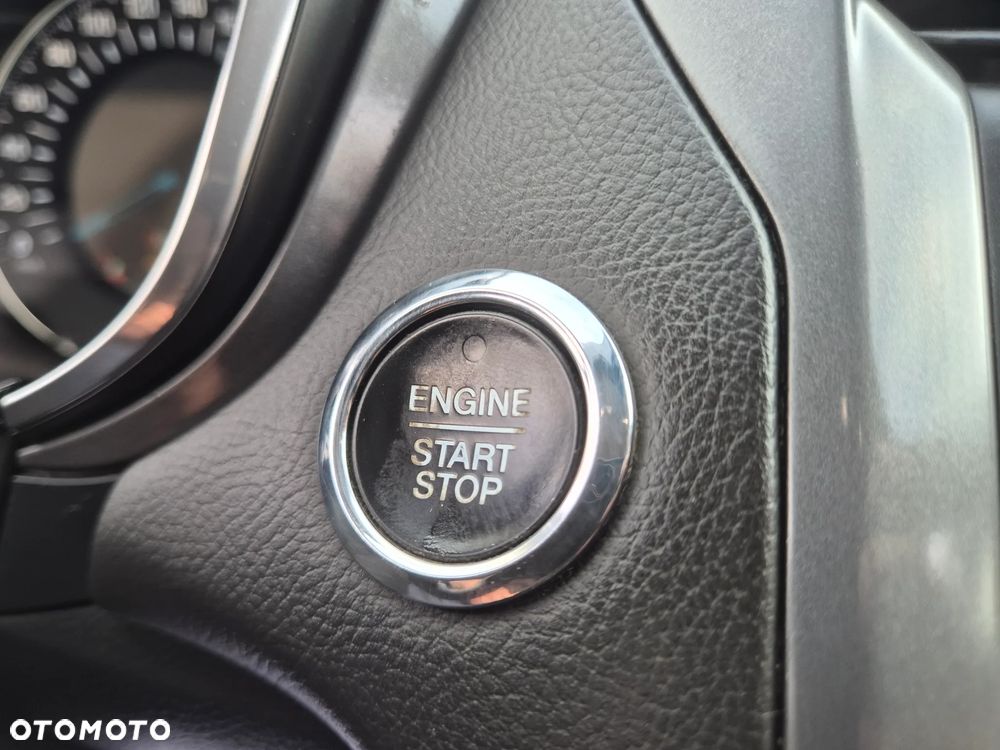 Ford Mondeo - 28