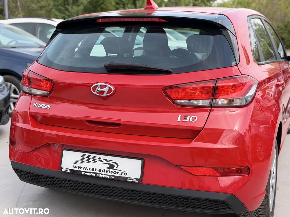 Hyundai i30 1.5 110CP 5DR M/T Comfort - 13
