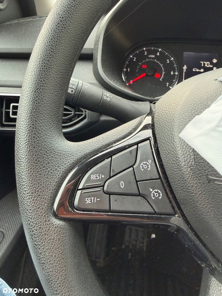 Dacia Sandero TCe 90 Essential - 16