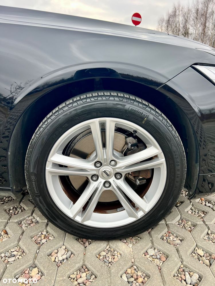 Volvo V90 T4 Geartronic Momentum Pro - 11