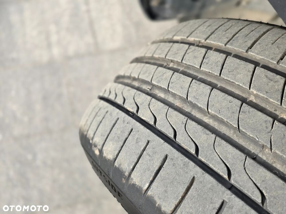 BMW 3GT 318d Modern Line - 24