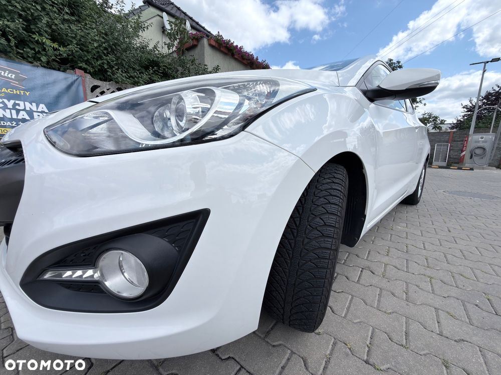 Hyundai i30 1.6 CRDi Premium - 9