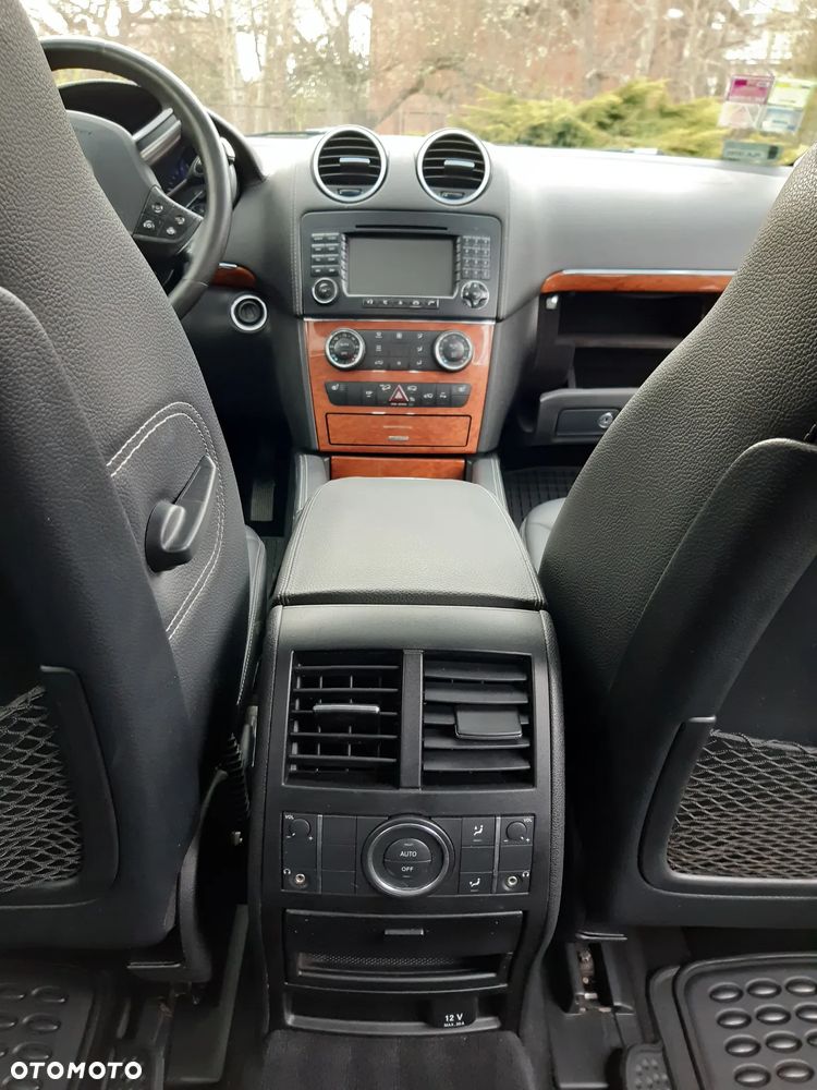 Mercedes-Benz GL 320 CDI - 24