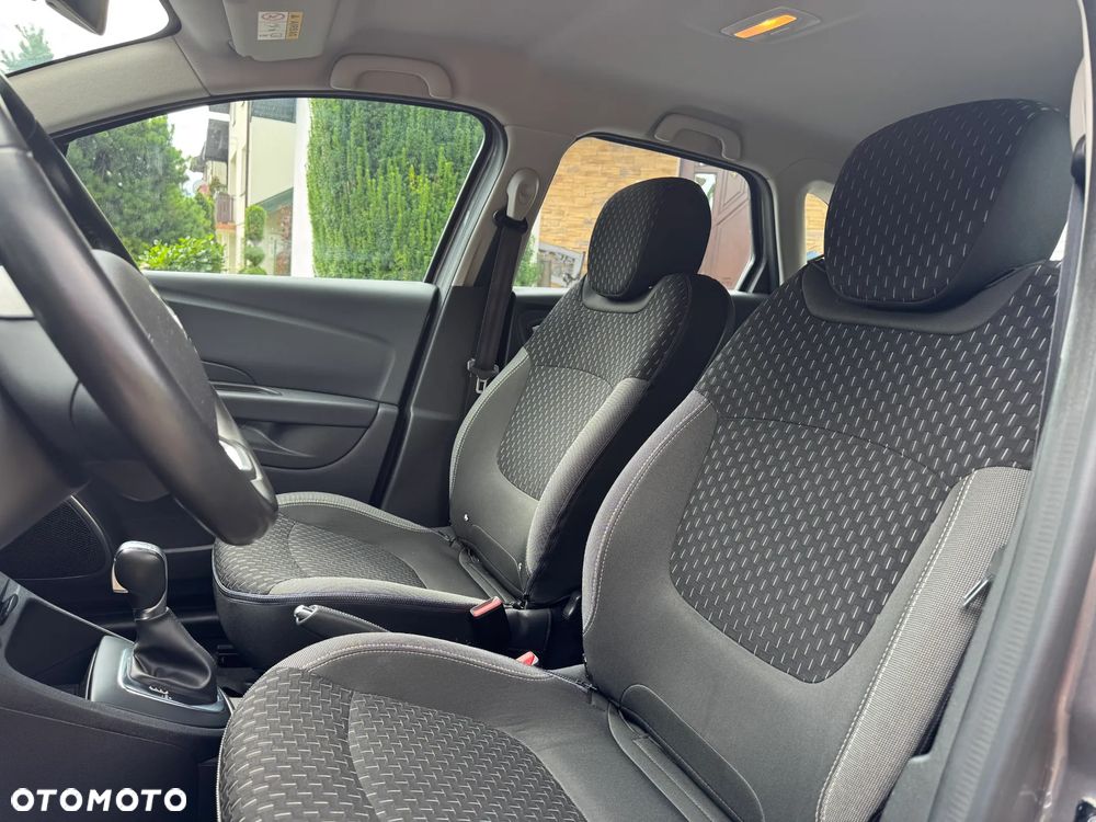 Renault Captur - 19