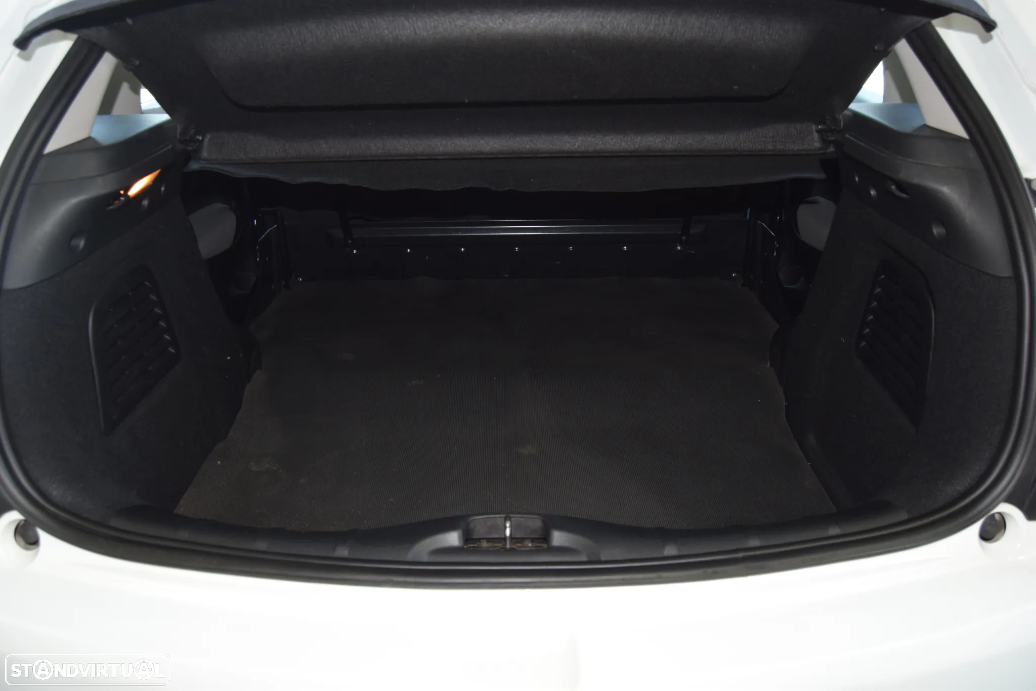 Citroën C3 1.4 HDI - 24