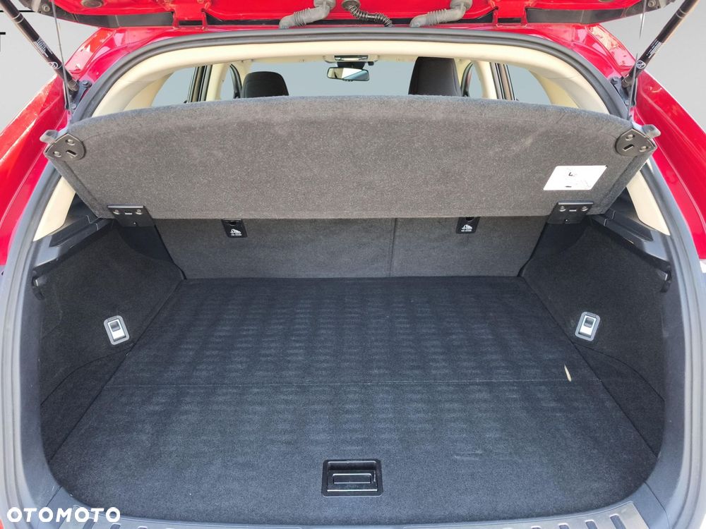 Lexus NX 300h Business Edition AWD - 11