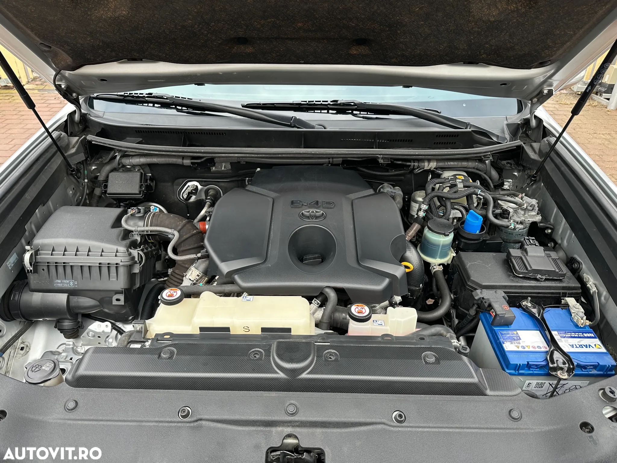 Toyota Land Cruiser 2.8 D-4D Automatik - 14