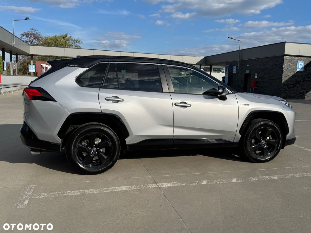 Toyota RAV4 - 2