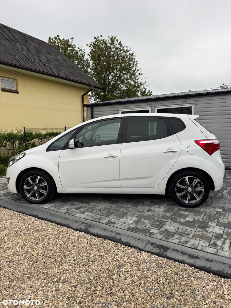Hyundai ix20 1.4 Premium blue - 10