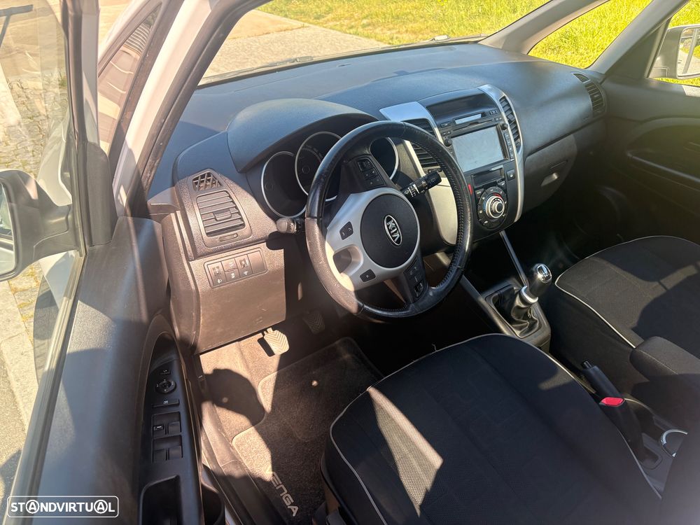 Kia Venga 1.4 CRDi TX ISG - 5