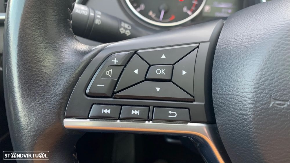 Nissan Qashqai 1.6 dCi Tekna J19 Xtronic - 28
