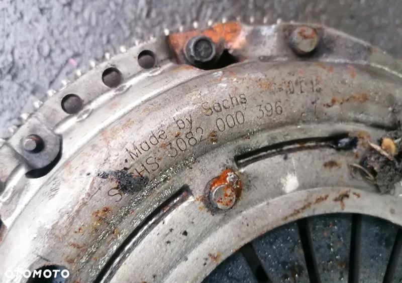 SKODA OCTAVIA II 1.8 TB SPRZĘGŁO DWUMASOWE DWUMASA 3082000396 - 2