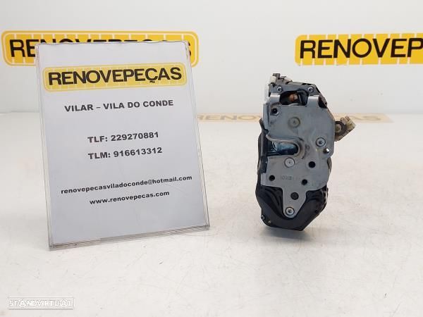 Fecho Porta Frente Dto Opel Astra J (P10) - 1