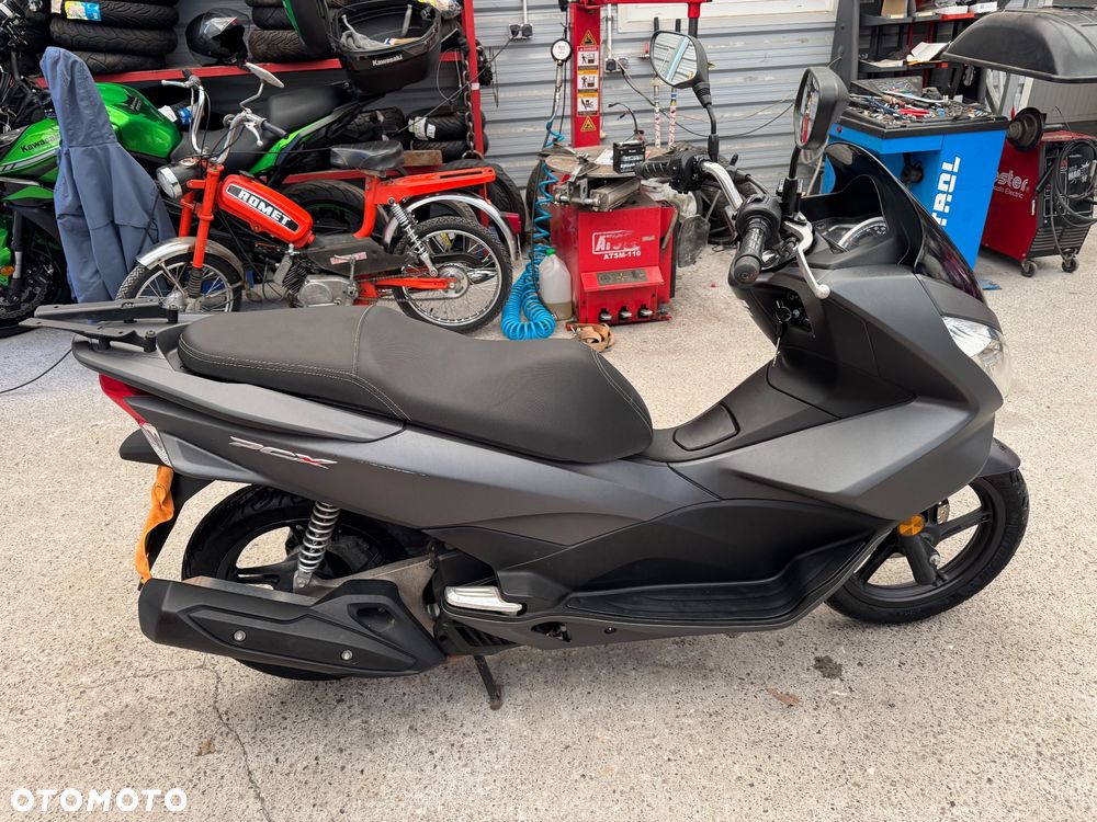 Honda PCX - 8