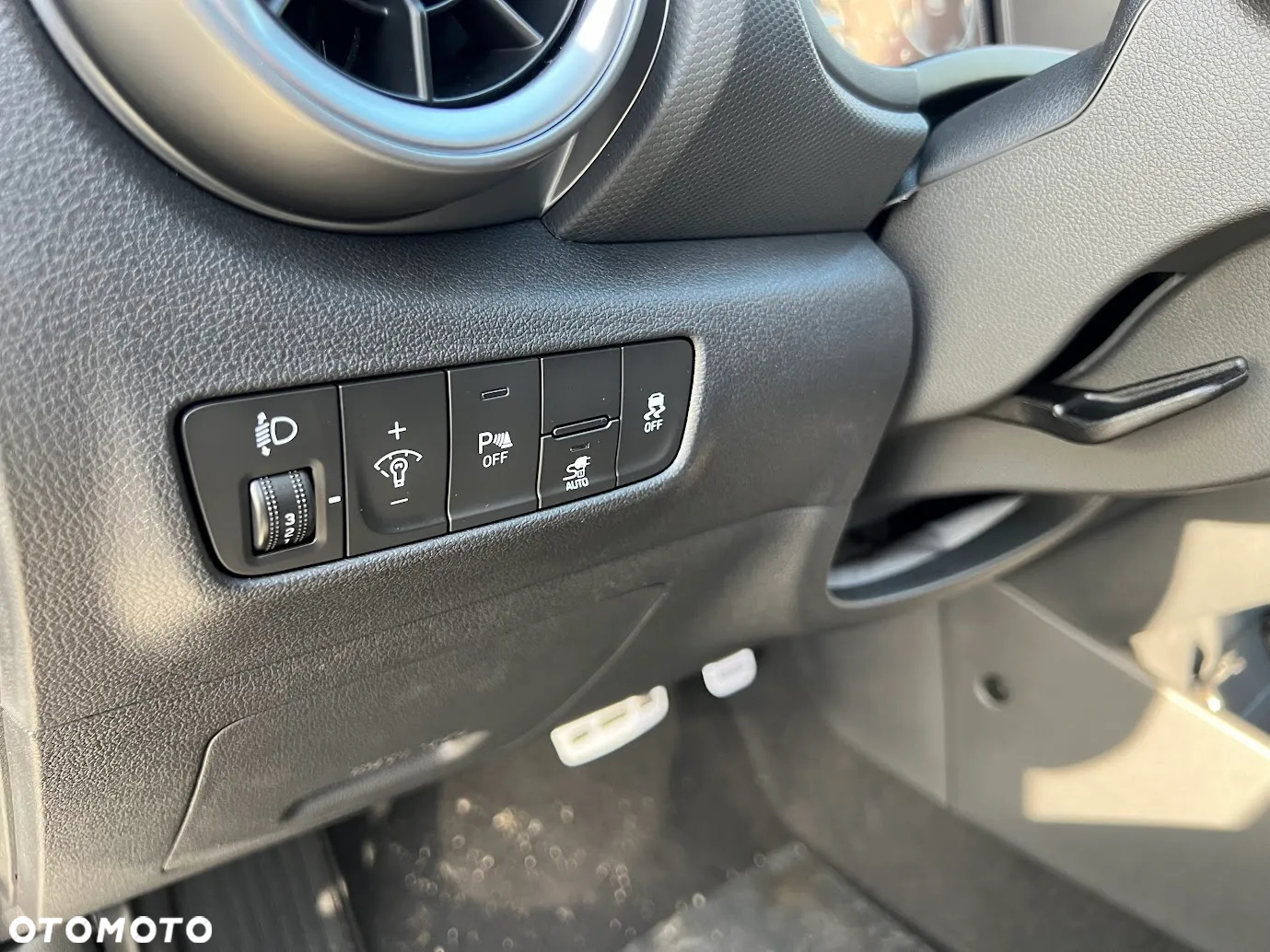Hyundai Kona Electric 64kWh Smart - 11