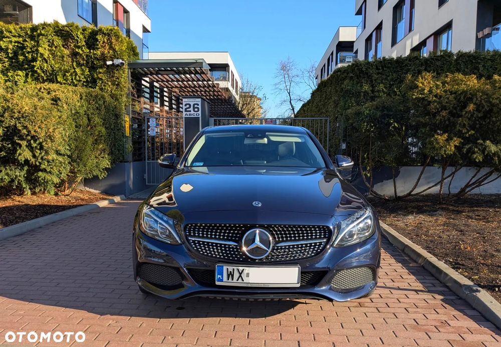 Mercedes-Benz Klasa C 180 CGI BlueEff Classic - 2