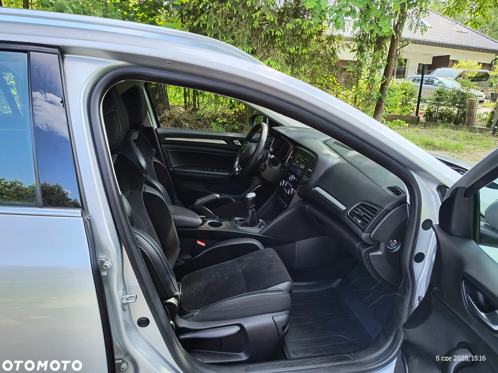 Renault Megane 1.5 Blue dCi Intens - 21