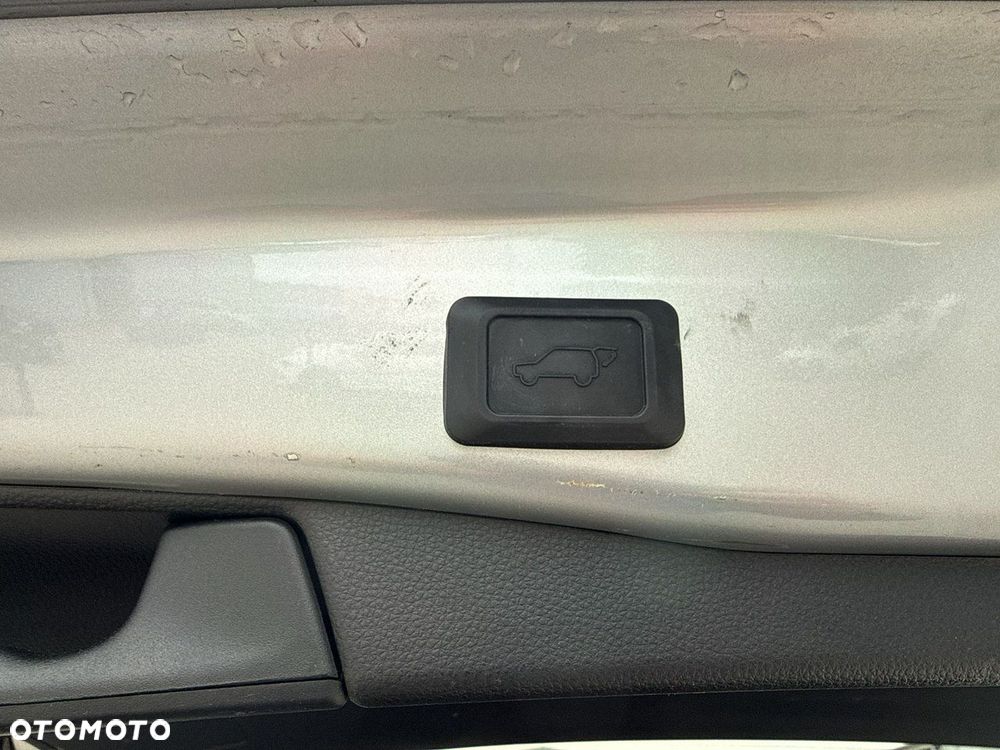 Toyota RAV4 2.5 Hybrid Selection 4x2 - 18