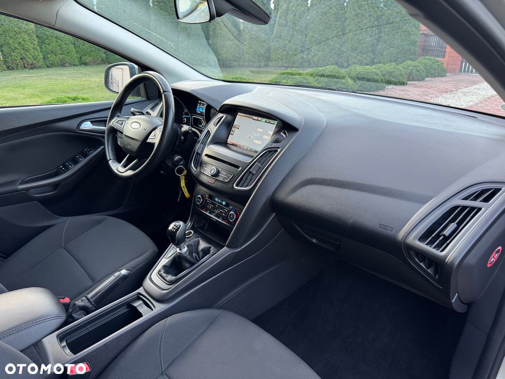 Ford Focus 1.0 EcoBoost SYNC Edition ASS - 16