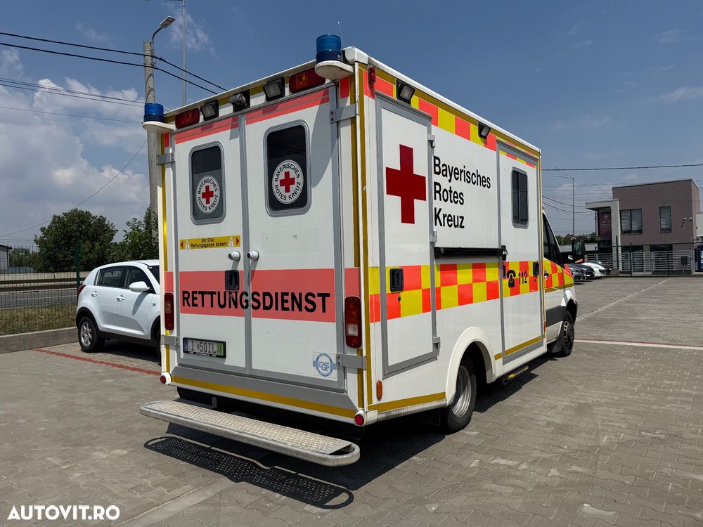 Mercedes-Benz Sprinter - 3