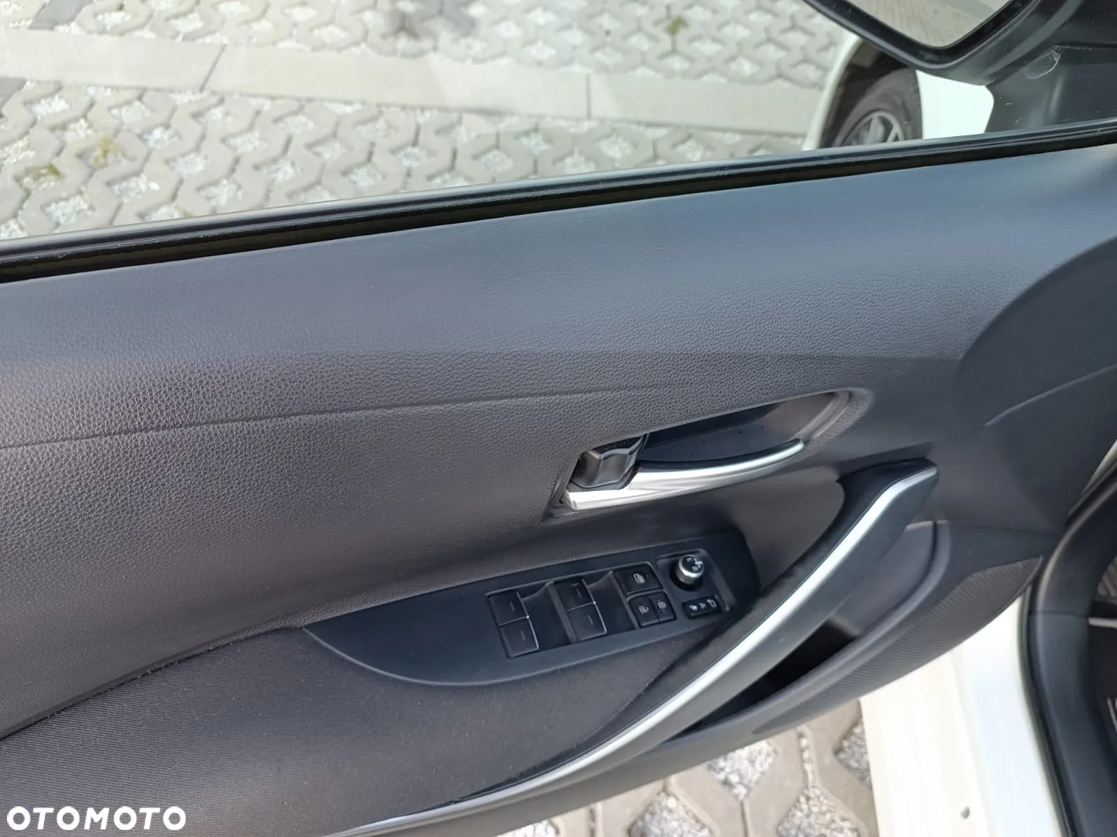 Toyota Corolla - 11