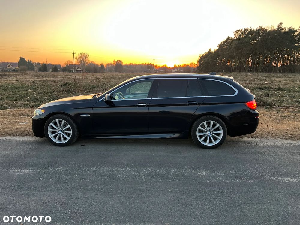 BMW Seria 5 530d xDrive Sport-Aut - 4