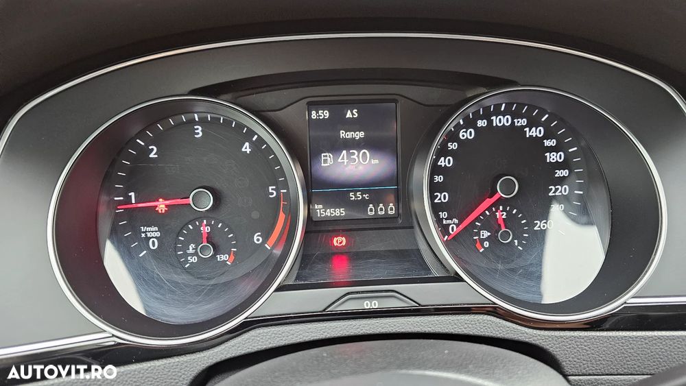 Volkswagen Passat - 6