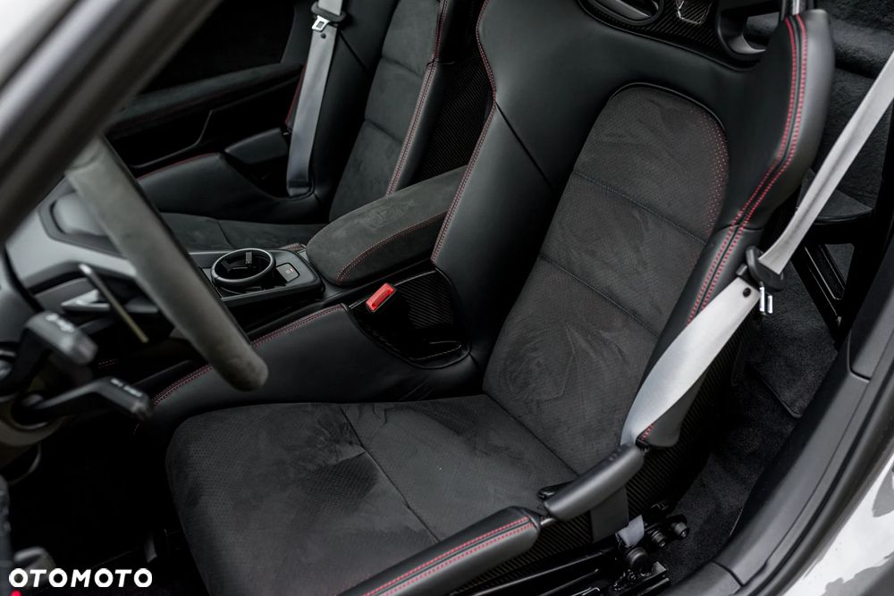 Porsche 911 GT3 - 18