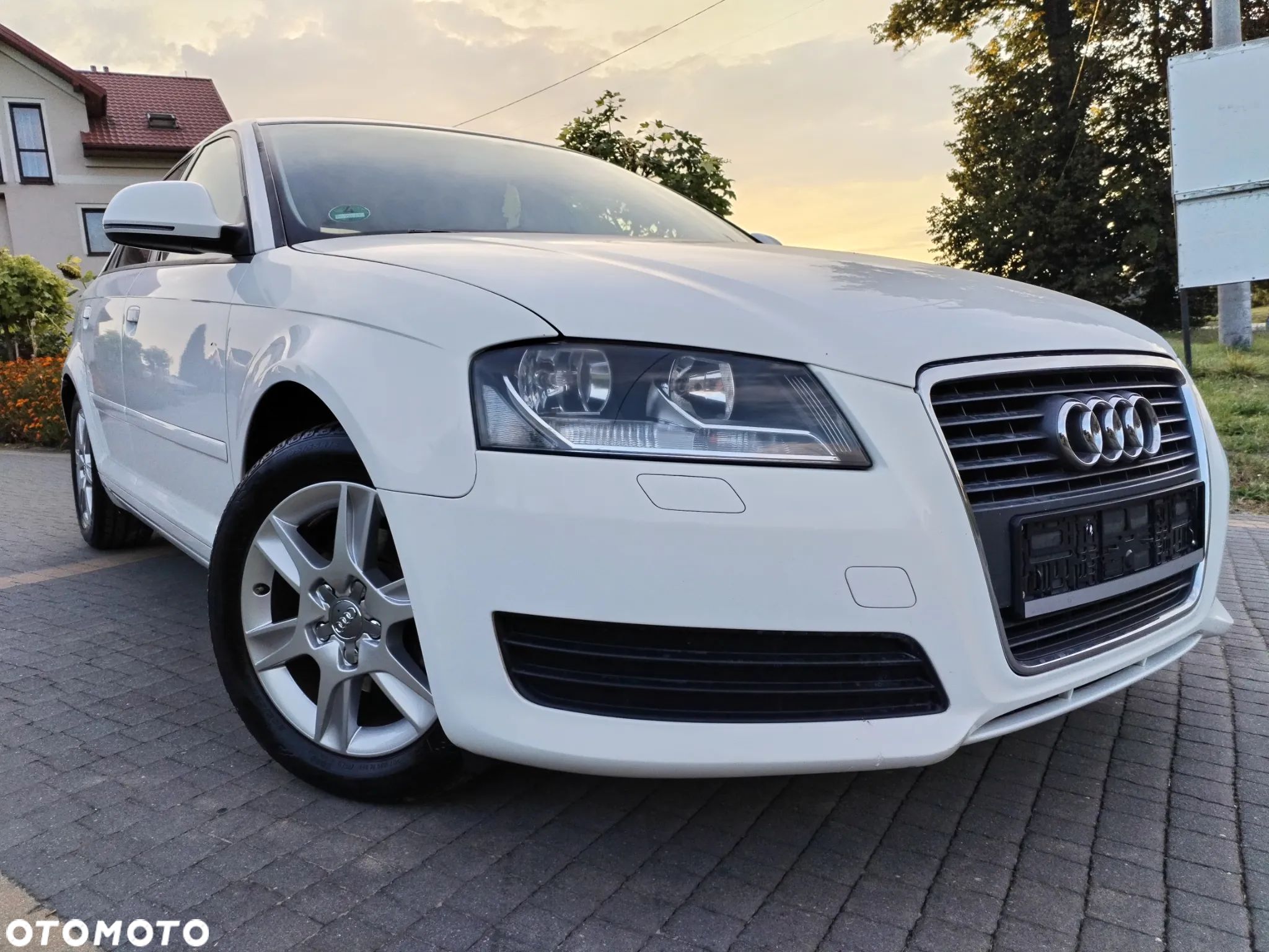Audi A3 Sportback - 1