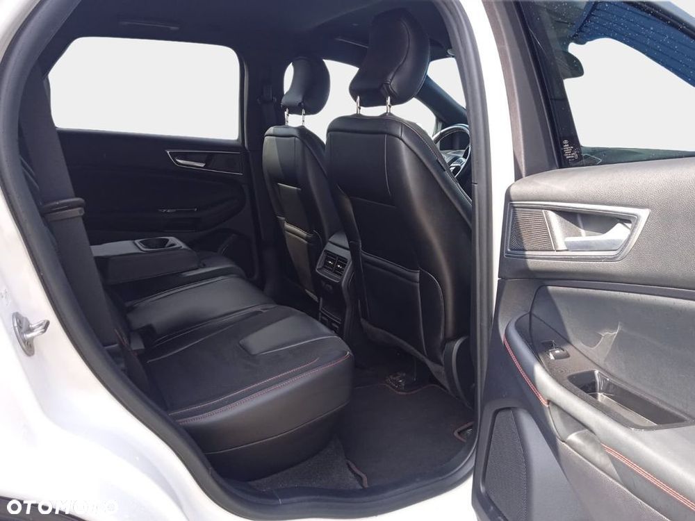 Ford Edge 2.0 EcoBlue Twin-Turbo 4WD ST-Line - 34