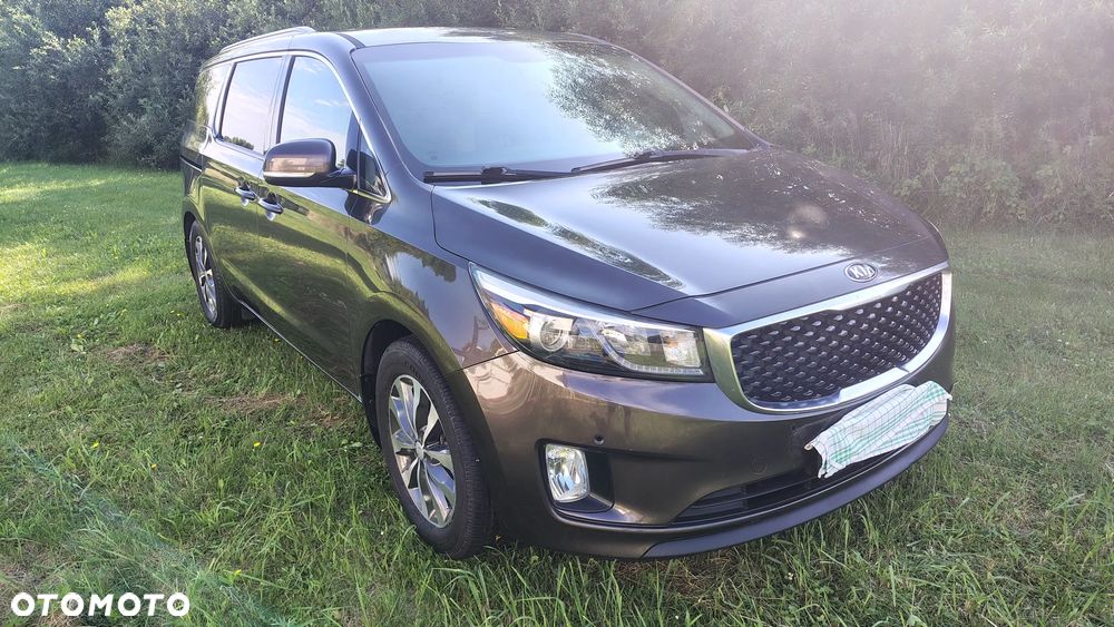 Kia Sedona 3.8 V6 LX - 9