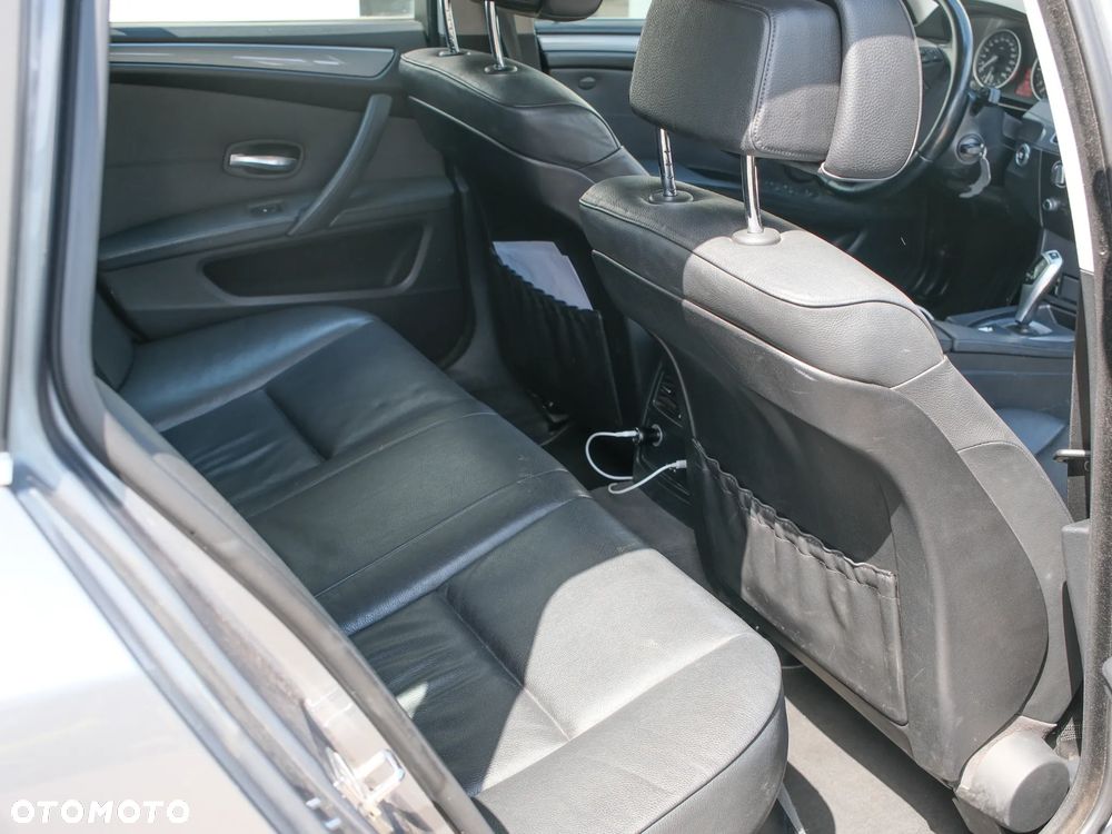 BMW Seria 5 520d - 18