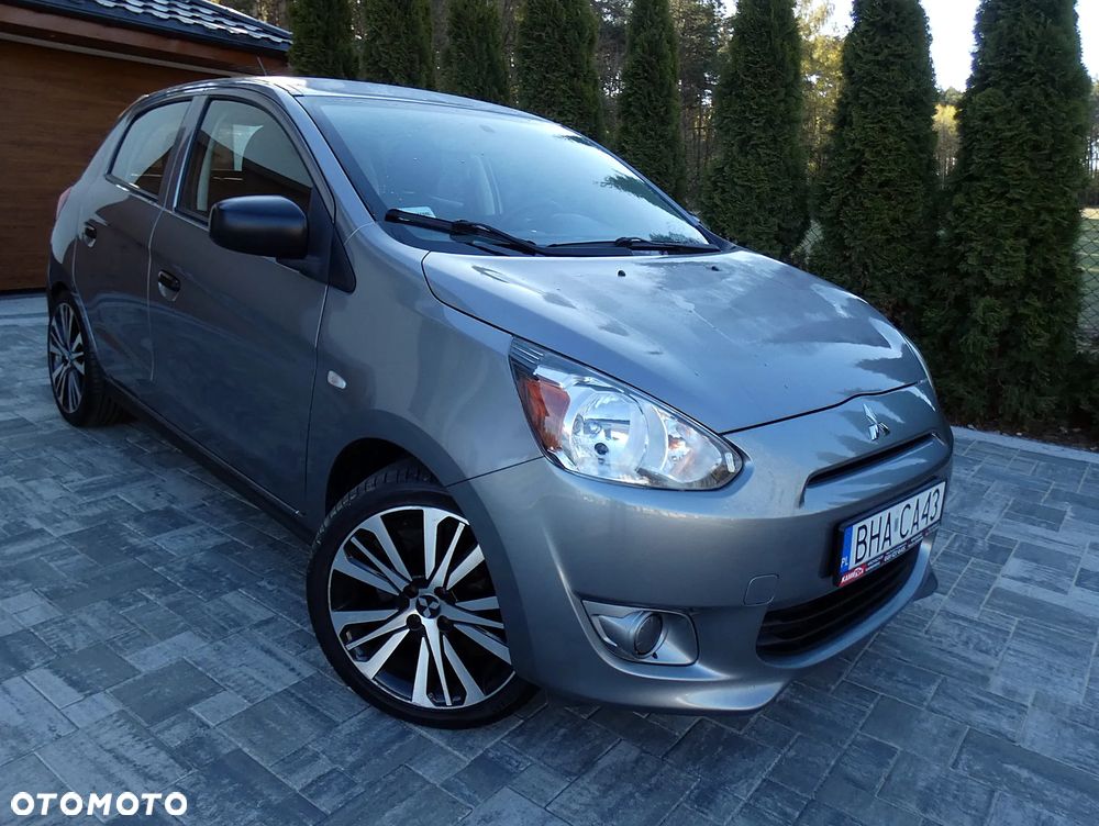 Mitsubishi Space Star 1.2 Invite CVT - 27