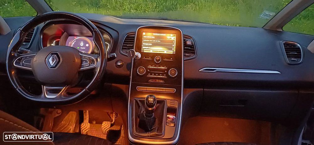 Renault Grand Scénic 1.7 Blue dCi Limited - 9