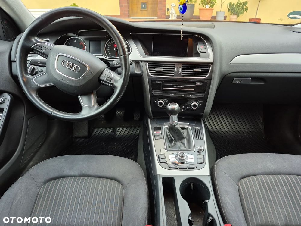 Audi A4 Avant 2.0 TDI DPF Ambition - 14