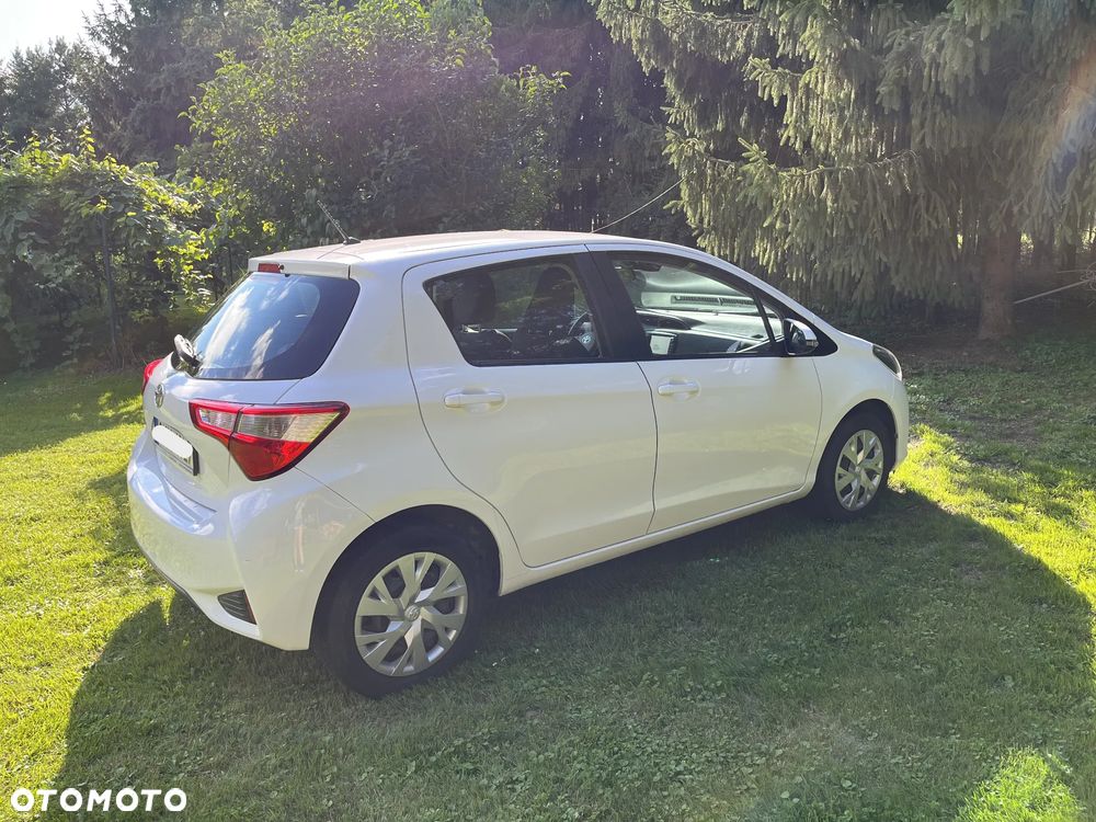Toyota Yaris 1.5 Premium - 2
