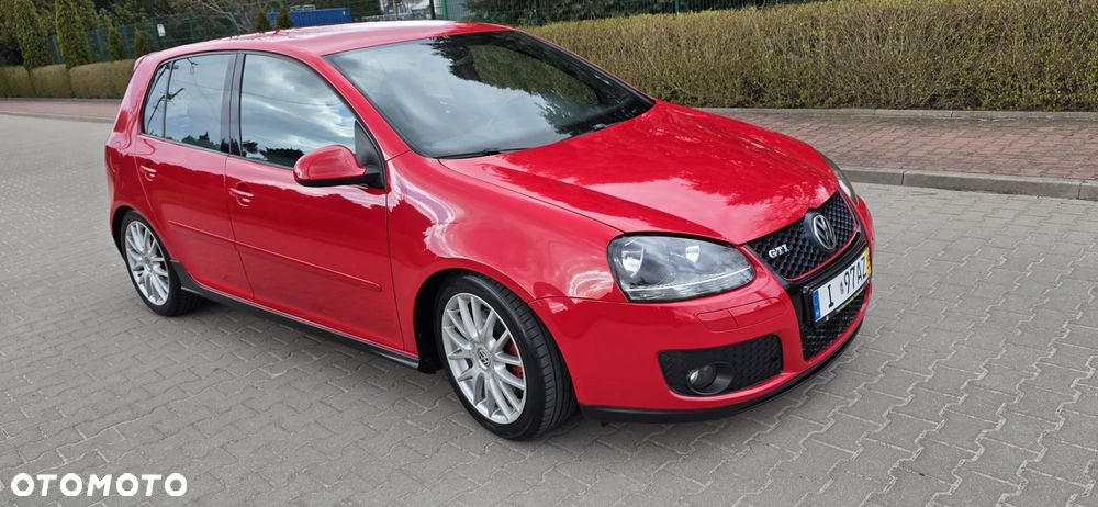Volkswagen Golf 2.0 GTI - 1