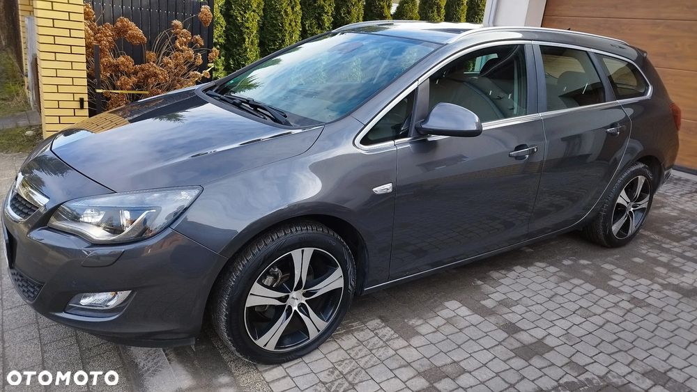 Opel Astra 1.4 Turbo Cosmo - 14