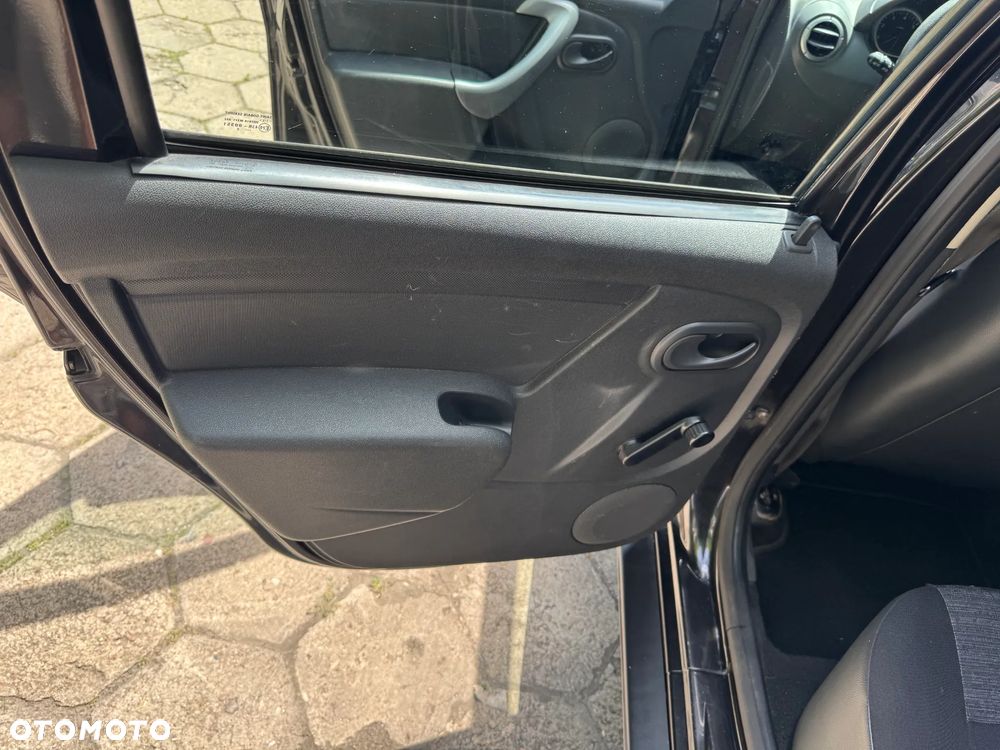 Dacia Duster 1.6 Ambiance - 19