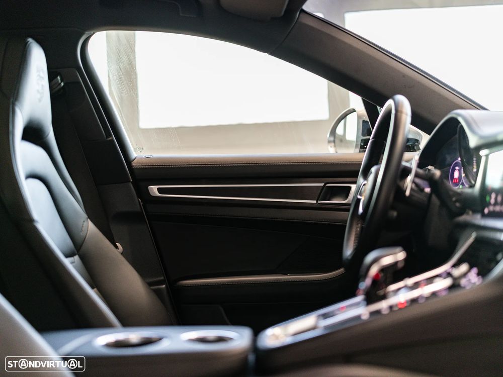 Porsche Panamera Sport Turismo 4 E-Hybrid Platinum Edition - 49